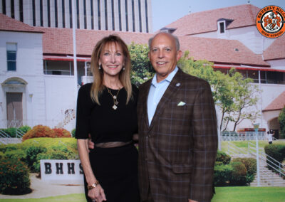 Beverly Hills High School class of 1974 50th 10/19/2024 reunion posed picture with Mark Schwartz and Lisa Redson Schwartz