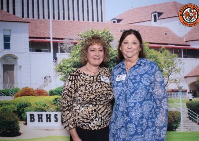 Beverly Hills High School class of 1974 50th 10/19/2024 reunion posed picture Sharon and Lori